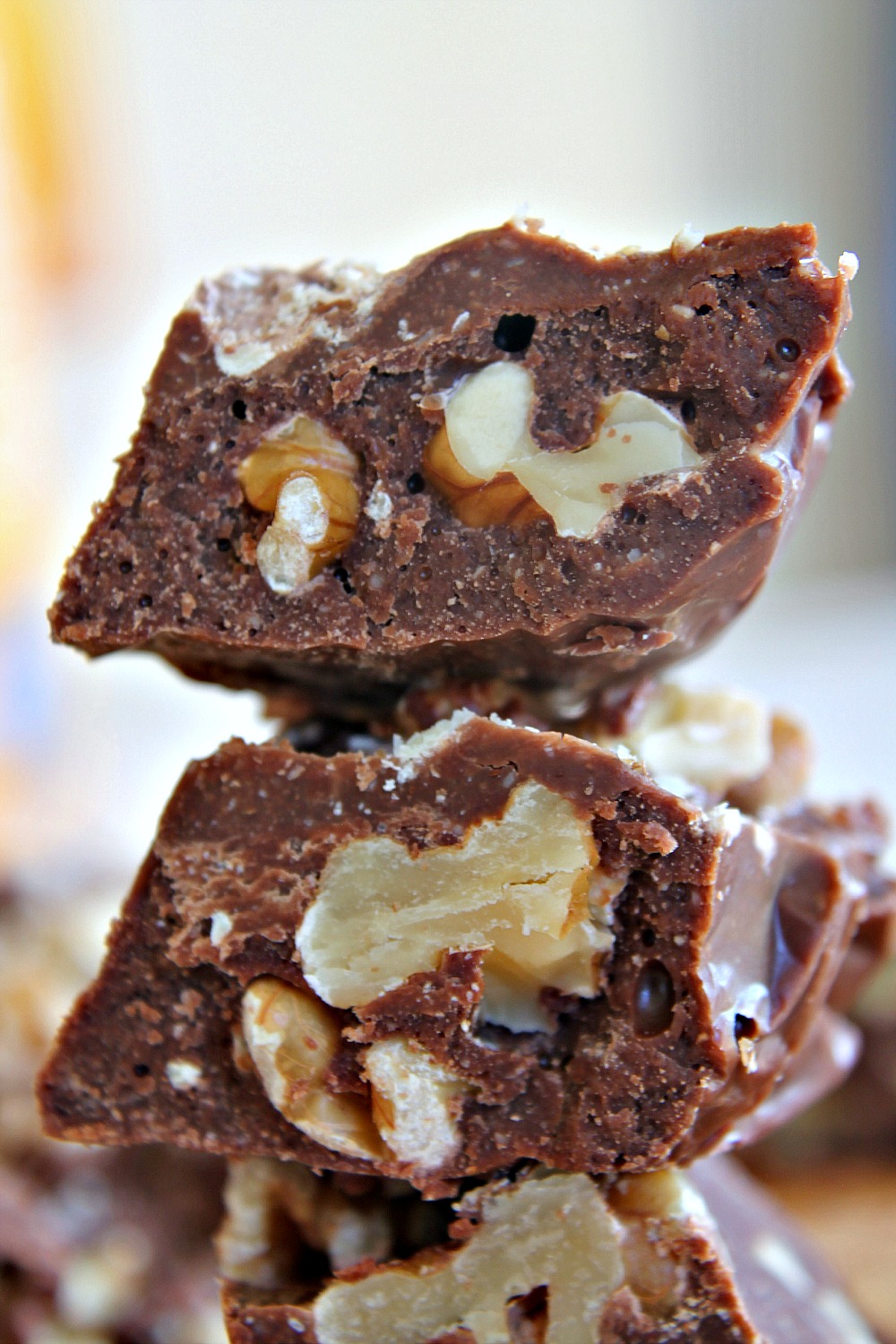 Vegan Walnut Fudge {Raw + Gluten-Free} - Wallflour Girl